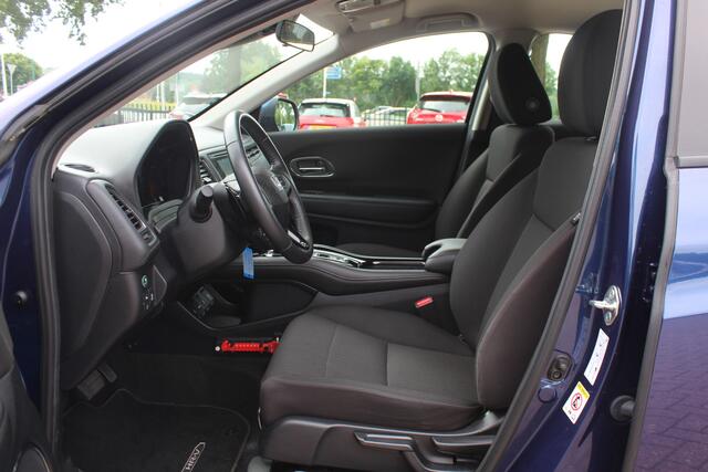 Honda HR-V 1.5 i-VTEC Elegance 39.626 km! / Navigatie / Parkeerhulp V+A / Stoelverwarming / Cruise Control