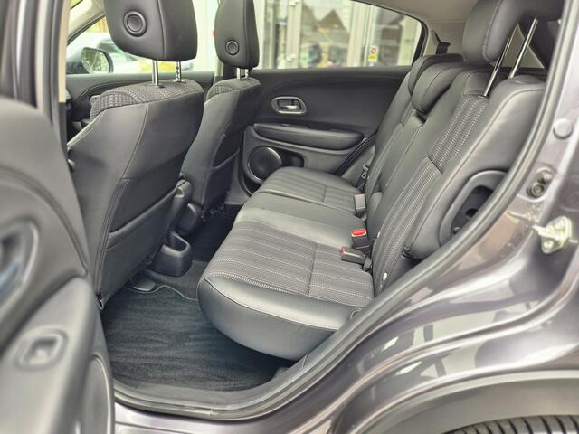 Honda HR-V 1.5 i-VTEC Executive Panorama dak, Navigatie, Parkeersensoren , All-in Rijklaarprijs