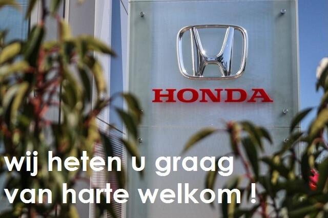 Honda HR-V 1.5 i-VTEC Turbo Sport Aut. All-in rijklaarprijs | Dealerond. | Afn. trekhaak | Nav | 1400 kg trekgew.