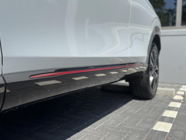 Honda HR-V 1.5 e:HEV Advance Style Trekhaak, Navigatie, Dodenhoekdetectie , All-in Rijklaarprijs