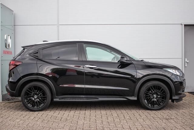 Honda HR-V 1.5 i-VTEC Executive Black Edition All-in rijklaarprijs | Schuif-/kanteldak | Cruise | Nav | Cam