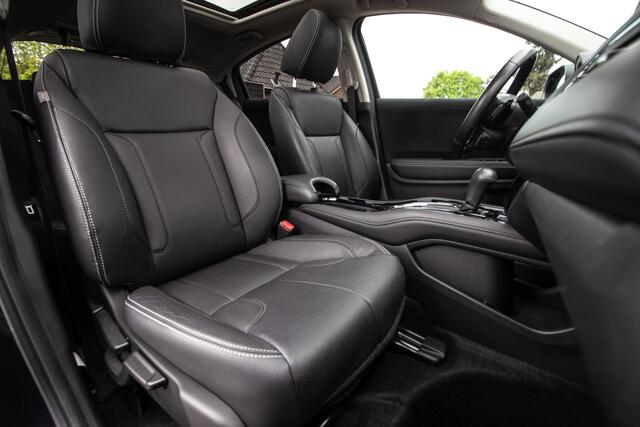 Honda HR-V 1.5 i-VTEC Executive Black Edition All-in rijklaarprijs | Schuif-/kanteldak | Cruise | Nav | Cam