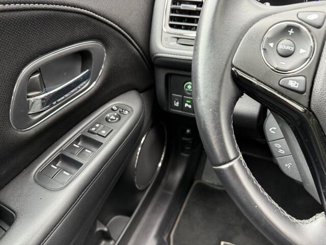Honda HR-V 1.5 i-VTEC 130pk Aut. Executive, Panoramadak | Camera
