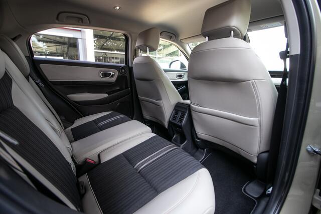 Honda HR-V 1.5 e:HEV Advance Style -All in rijklaarprijs | 1e Eig | Dealer ond. | Apple carpl. Andr auto