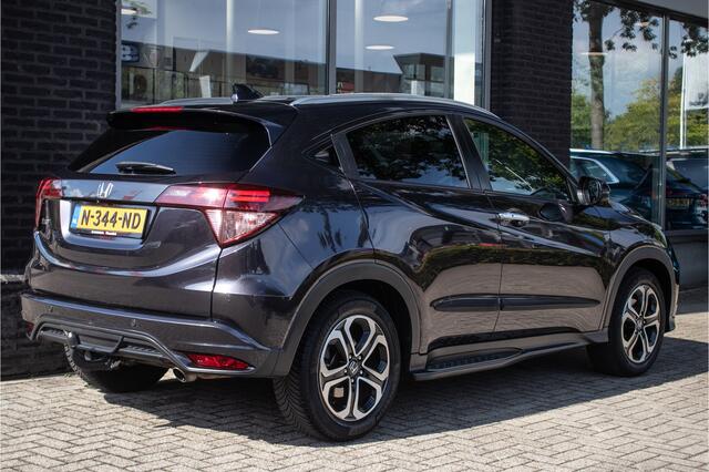 Honda HR-V 1.5 i-VTEC Executive All-in rijklrprs | trekhaak | schuif-k dak | 4Sbnd