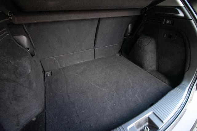 Honda HR-V 1.5 i-VTEC Executive All-in rijklrprs | trekhaak | schuif-k dak | 4Sbnd