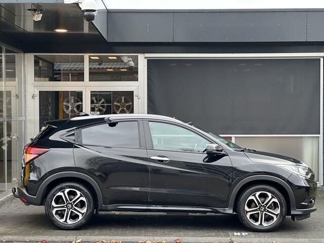Honda HR-V 1.5 i-VTEC Executive CLIMA / CRUISE / NAVI / PANO / STOELVERWARMING
