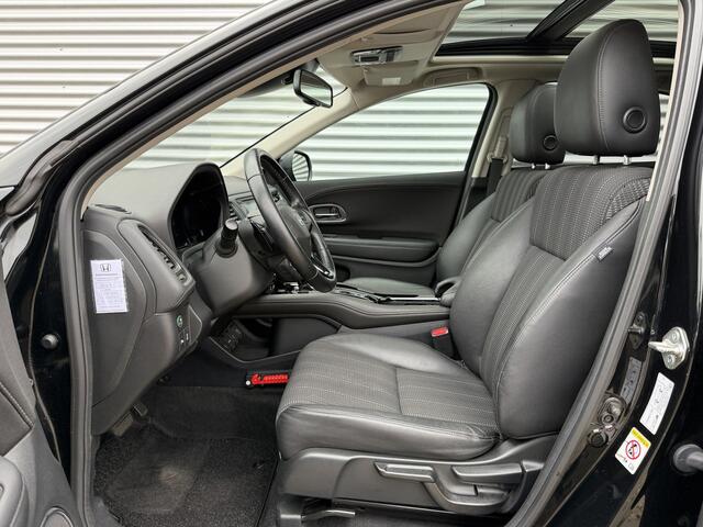 Honda HR-V 1.5 i-VTEC Executive Automaat [ Panodak,fm navi,camera,lmv ]