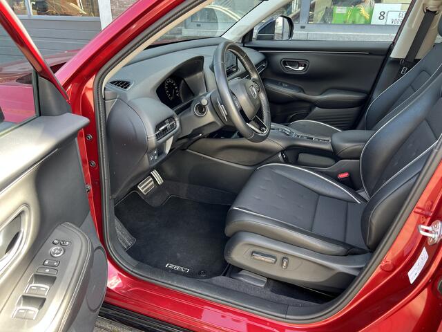 Honda HR-V 2.0 e:HEV Sport | Hybrid | Carplay | Key-less | Camera | Dodehoek-assistent - Noodremsyst assist - Snelh-/afstandsreg- Camera Interesse in een bezichtiging of proefrit, bel of app met 06-24282842