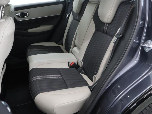 Honda HR-V 1.5 e:HEV Advance Style | Adaptieve Cruise Control | Stoel/Stuurverwarming | Navigatie | Ele. kofferdeksel | 19" Lichtmetalen velgen | LED | Apple CarPlay/Android Auto |