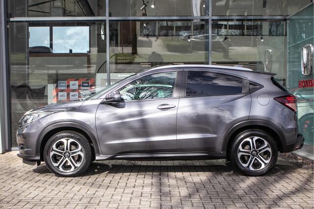 Honda HR-V 1.5 i-VTEC Executive Automaat - Opendak | 1e Eig. | Dealer ond. | Trekhaak | Navi/Camera