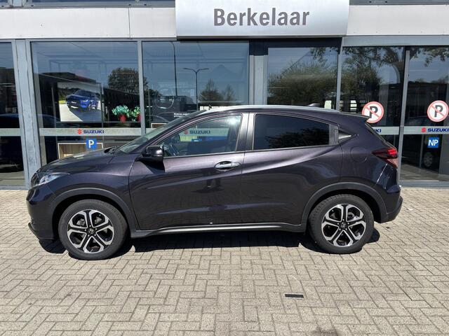 Honda HR-V 1.5 i-VTEC Executive Automaat | Trekhaak | Panoramisch Schuif-Kanteldak |