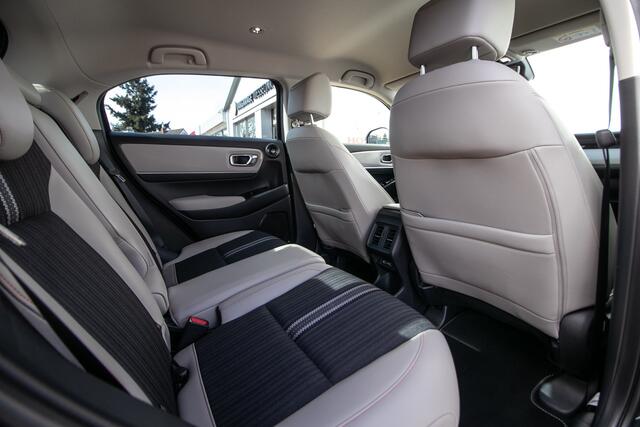 Honda HR-V 1.5 e:HEV Advance Style Privacy glas | All-seasons | Dealeronderh