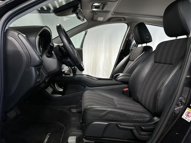 Honda HR-V 1.5 i-VTEC Executive Automaat | Trekhaak | Pano
