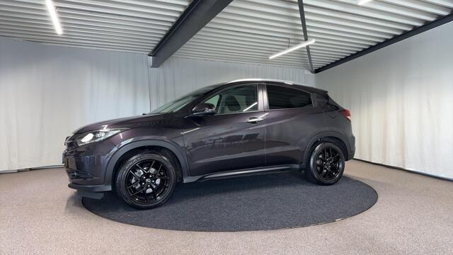 Honda HR-V 1.5 i-VTEC Executive Automaat | Trekhaak | Pano
