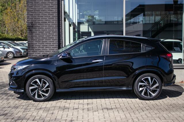 Honda HR-V 1.5 i-VTEC Executive | Pano dak | Trekhaak | Camera |