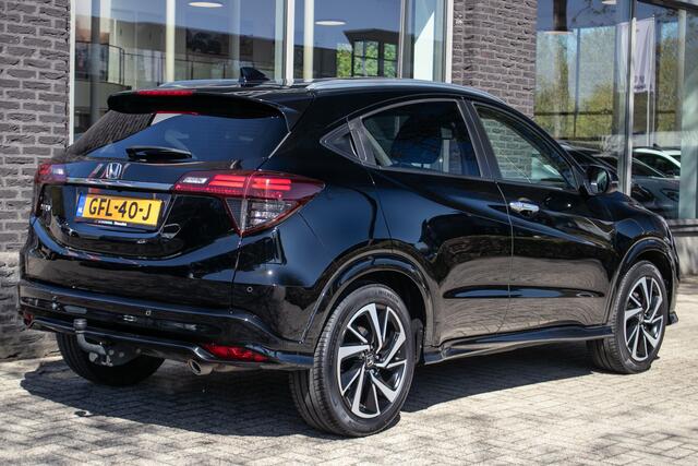 Honda HR-V 1.5 i-VTEC Executive | Pano dak | Trekhaak | Camera |