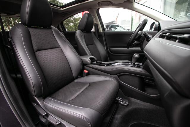 Honda HR-V 1.5 i-VTEC Executive Automaat - Trekhaak afn. | Dealer onderhouden | Schuifdak