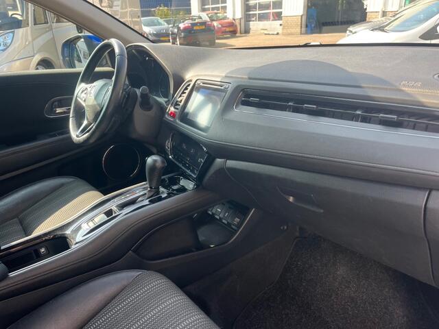 Honda HR-V 1.5 i-VTEC Executive AUT. Clima Cruise Pano
