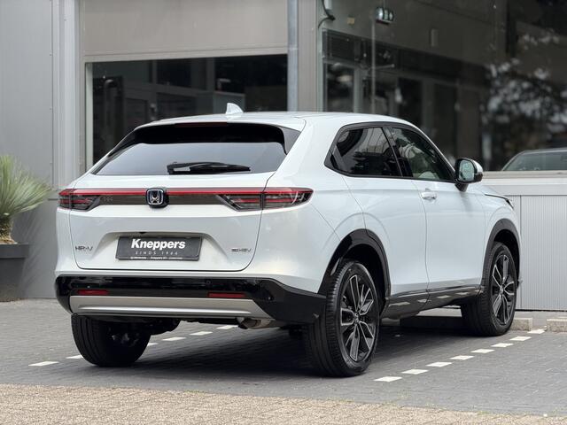 Honda HR-V 1.5 e:HEV Advance | GEEN AFLEVERKOSTEN | Dodehoekdetectie, Elektrische achterklep, Voorstoelen + Stuur verwarmd