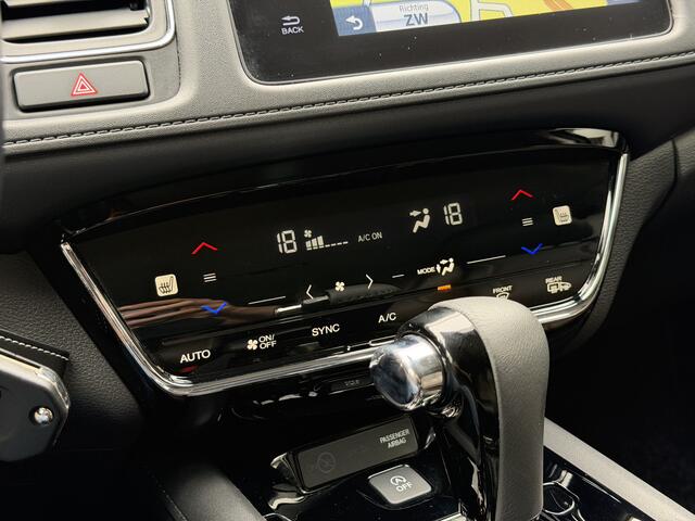 Honda HR-V 1.5 i-VTEC Elegance | GEEN AFLEVERKOSTEN | Parkeersensoren, Navigatie, Stoelverwarming