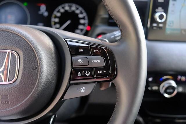 Honda HR-V 1.5 e:HEV 131pk CVT Elegance - Adaptieve cruise - Achteruitrijcamera - Apple CarPlay - Keyless - Stoelverwarming - Parkeersensoren