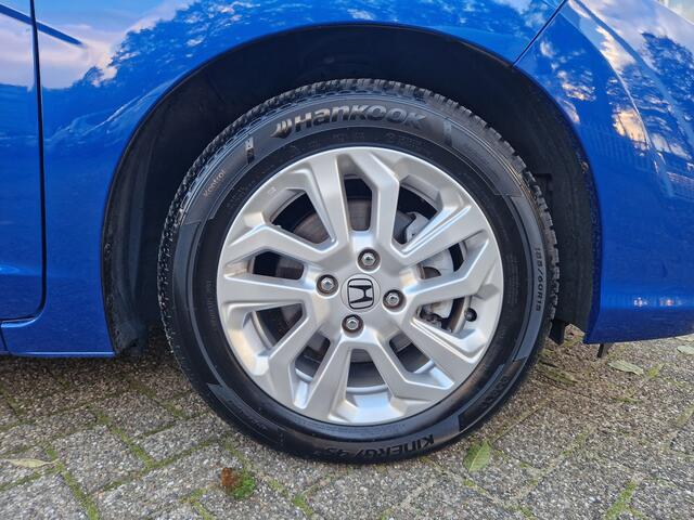Honda JAZZ 1.3 i-VTEC Comfort Navigatie, Parkeersensoren, Voorstoelen verwarmd , All-in Rijklaarprijs