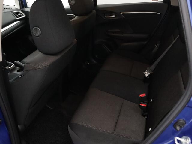 Honda JAZZ 1.3 i-VTEC Elegance Limited | Navigatie | Climate Control | Stoelverwarming | Camera | Parkeersensoren |