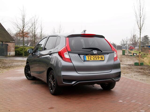 Honda JAZZ 1.3 i-VTEC Elegance | Camera | Cruise Control | Navi | Automaat |