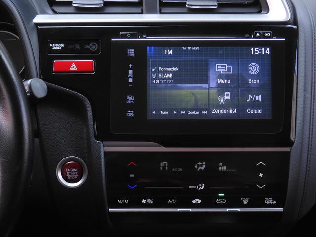 Honda JAZZ 1.3 ELEGANCE/ CAMERA/ PDC V+A/ KEYLESS/ TREKHAAK