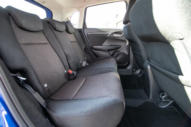 Honda JAZZ 1.3 i-VTEC Elegance Aut. All-in rijklaarprijs | Dealerond. | Nav. | Stoelver. | Trekh.
