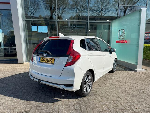 Honda JAZZ 1.3 i-VTEC Elegance Automaat All-in rijklaarprijs | Trekhaak | Navi | Dealer onderh. | Camera