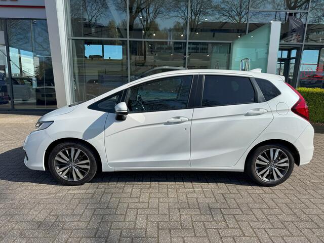 Honda JAZZ 1.3 i-VTEC Elegance Automaat All-in rijklaarprijs | Trekhaak | Navi | Dealer onderh. | Camera