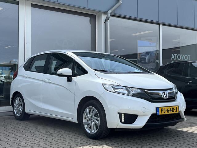 Honda JAZZ 1.3 i-VTEC Comfort | Cruise Control | Stoelverwarming | Navigatie | Parkeersensoren voor en achter | 100% onderhouden