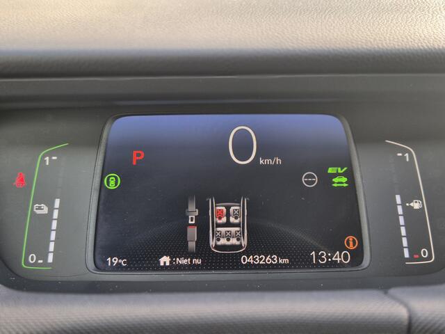 Honda JAZZ 1.5 e:HEV Crosstar Navigatie, Parkeersensoren V+A, Apple/Android , All-in Rijklaarprijs