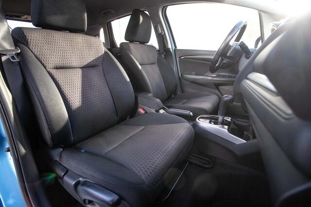 Honda JAZZ 1.3 i-VTEC Elegance Automaat -All in rijklaarprijs | Camera | Parkeersensoren v+a