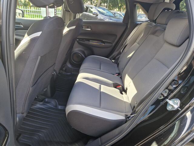 Honda JAZZ 1.5 e:HEV Crosstar Navigatie, Parkeersensoren V+A, Apple/Android , All-in Rijklaarprijs