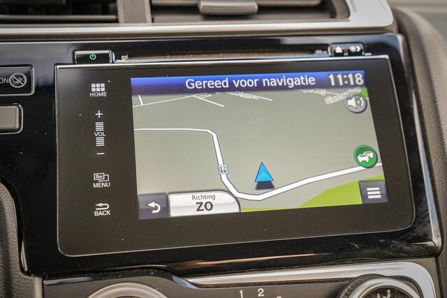 Honda JAZZ 1.3i VTEC COMFORT - AUTOMAAT - NAVIGATIE - TREKHAAK