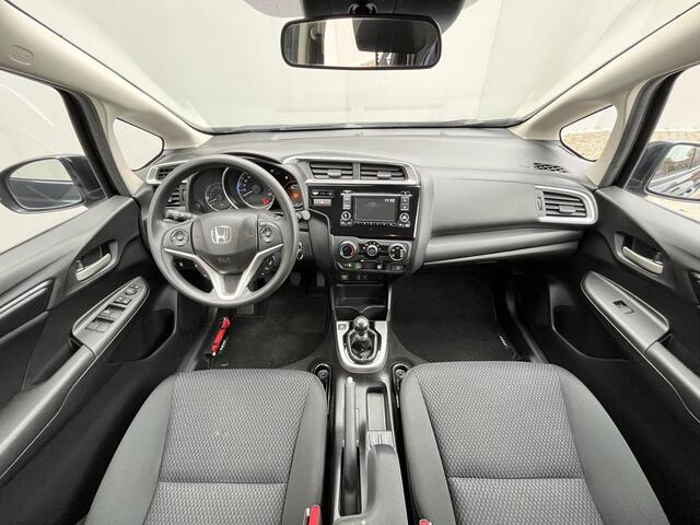 Honda JAZZ 1.3 i-VTEC Trend / Verwarmde Voorstoelen / Cruise Control / Bluetooth / Airco / Radio /