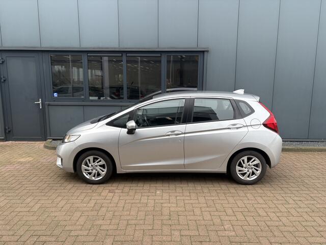 Honda JAZZ 1.3 i-VTEC Comfort Automaat NAVI/CRUISE/AIRCO/MEDIA/PDC/TREKHAAK