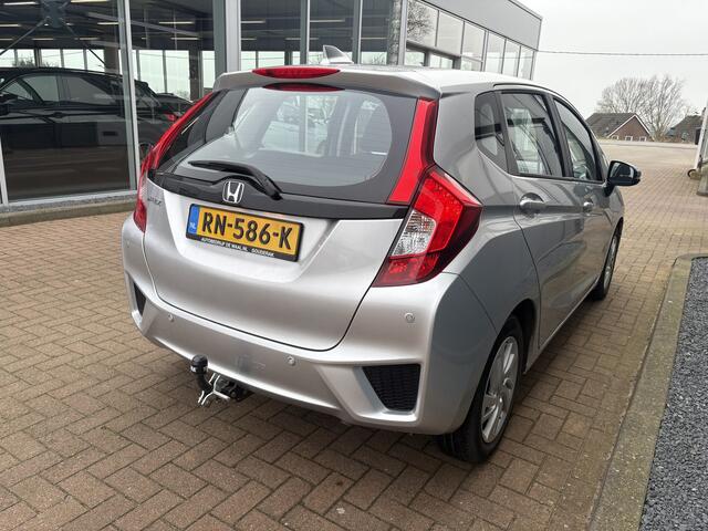 Honda JAZZ 1.3 i-VTEC Comfort Automaat NAVI/CRUISE/AIRCO/MEDIA/PDC/TREKHAAK