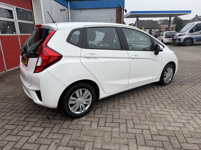 Honda JAZZ 1.3 i-VTEC 102 PK | Trend | Airco | Multimedia scherm |