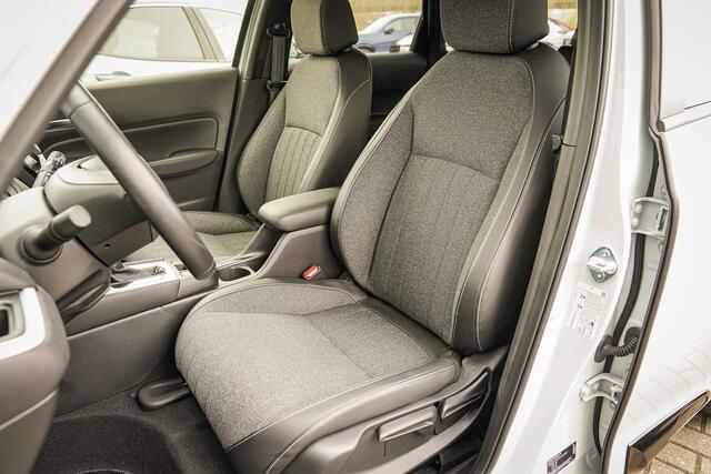 Honda JAZZ 1.5i e:HEV ADVANCE - TREKHAAK - 16" VELGEN - ALL WEATHERS - STYLE PACK