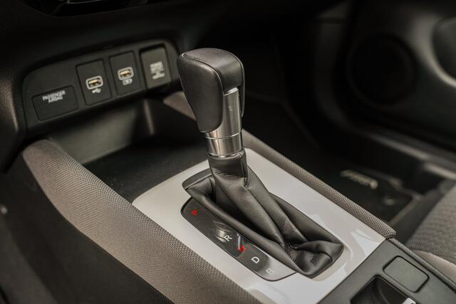 Honda JAZZ 1.5i e:HEV CROSSTAR - FULL HYBRID - AUTOMAAT - PREMIUM SOUND