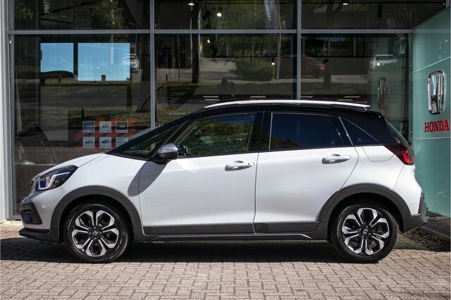 Honda JAZZ 1.5 e:HEV Crosstar - Honda Sensing | Apple cp/Android auto | Camera | Two tone