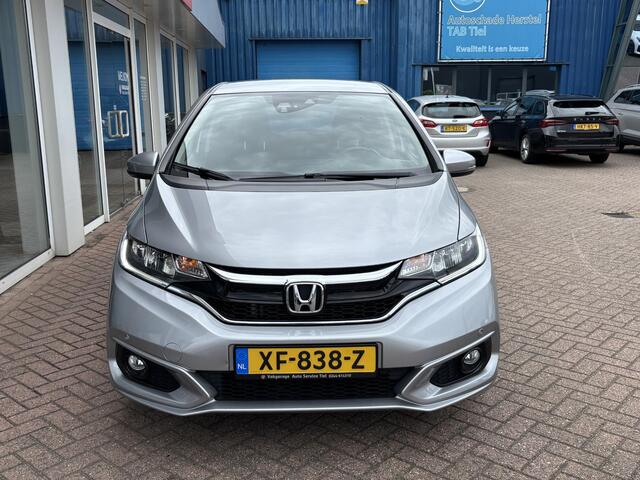 Honda JAZZ 1.3 i-VTEC Elegance Nederlands auto, in super nette staat, luxe uitvoering!