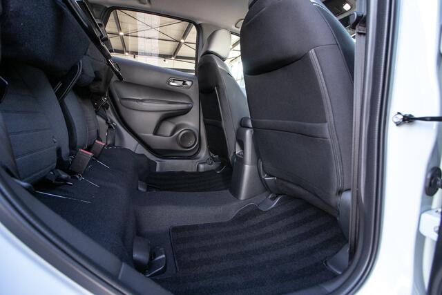 Honda JAZZ 1.5 e:HEV Advance Crosstar -Magic seats | Navi / camera | Apple carplay/ Andr. auto