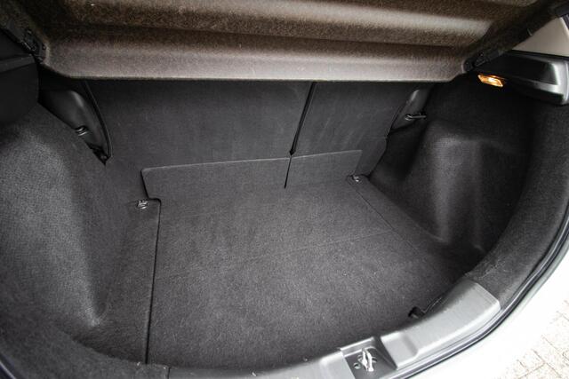 Honda JAZZ 1.3 i-VTEC Comfort - All-seasons | Airco | Stoelverw. | PDC V+A