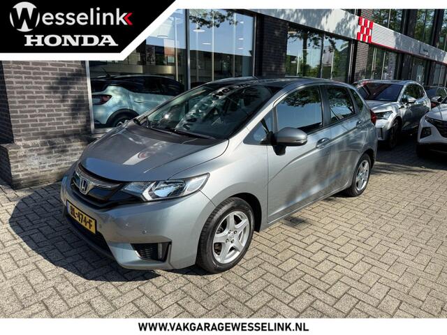 Honda JAZZ 1.3 i-VTEC Trend | Navigatie | Parkeersensoren | Stoelverw.