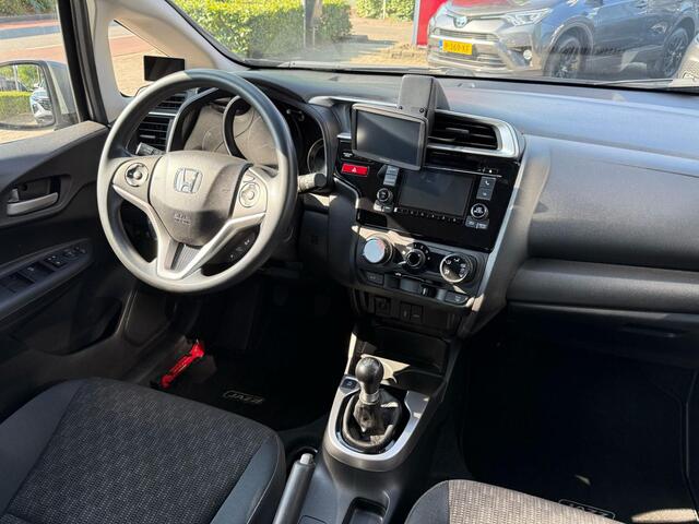 Honda JAZZ 1.3 i-VTEC Trend | Navigatie | Parkeersensoren | Stoelverw.